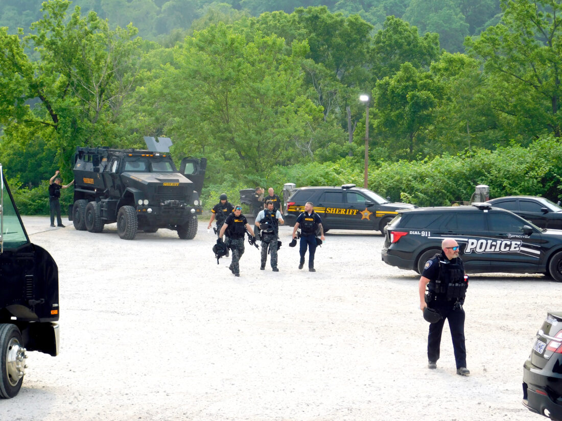 Jefferson, Belmont law enforcement out in force for Tuesday arrest